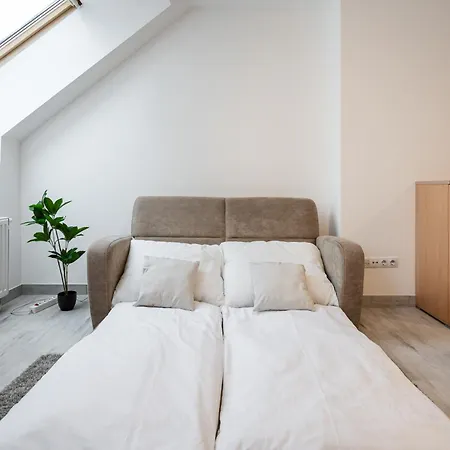 Apartman D16 - Gozsdu Garden - Location By Bqa Budapest